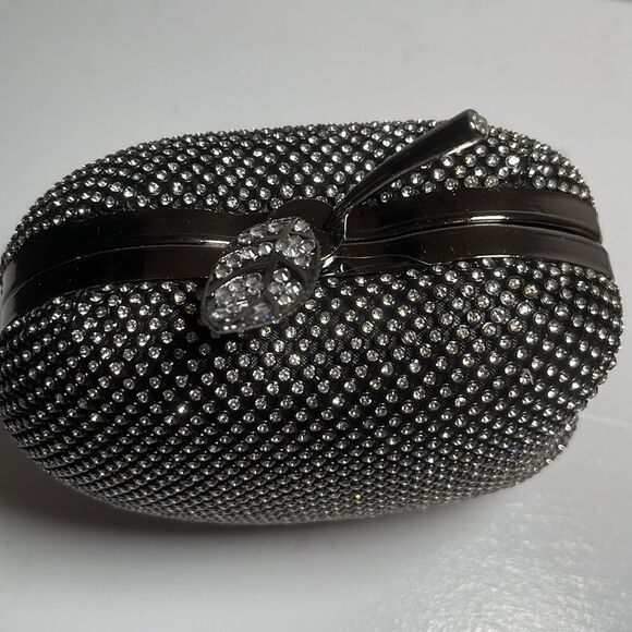 NWT Beautiful Apple Shaped Rhinestone Clutch Bag Crystals Mini crystal purse - Picture 4 of 11